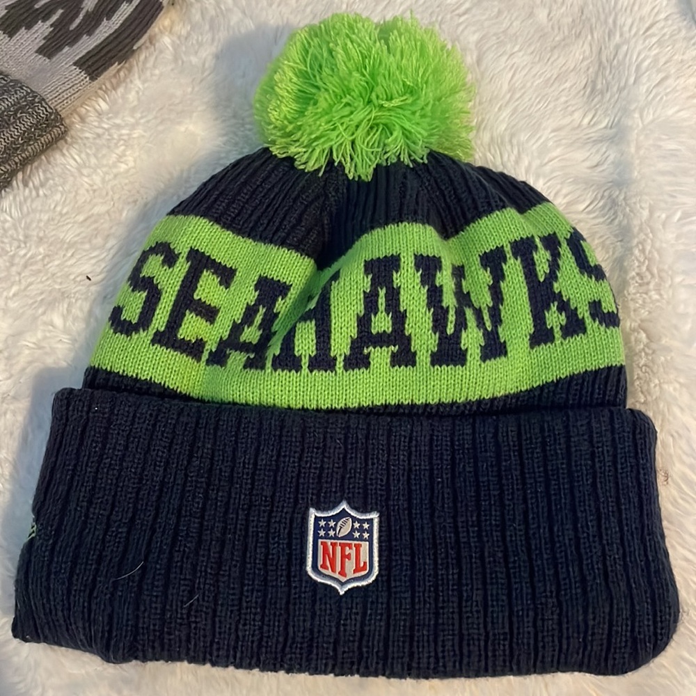 NFL Seahawk New Era Pom Pom Sport Knit Hat